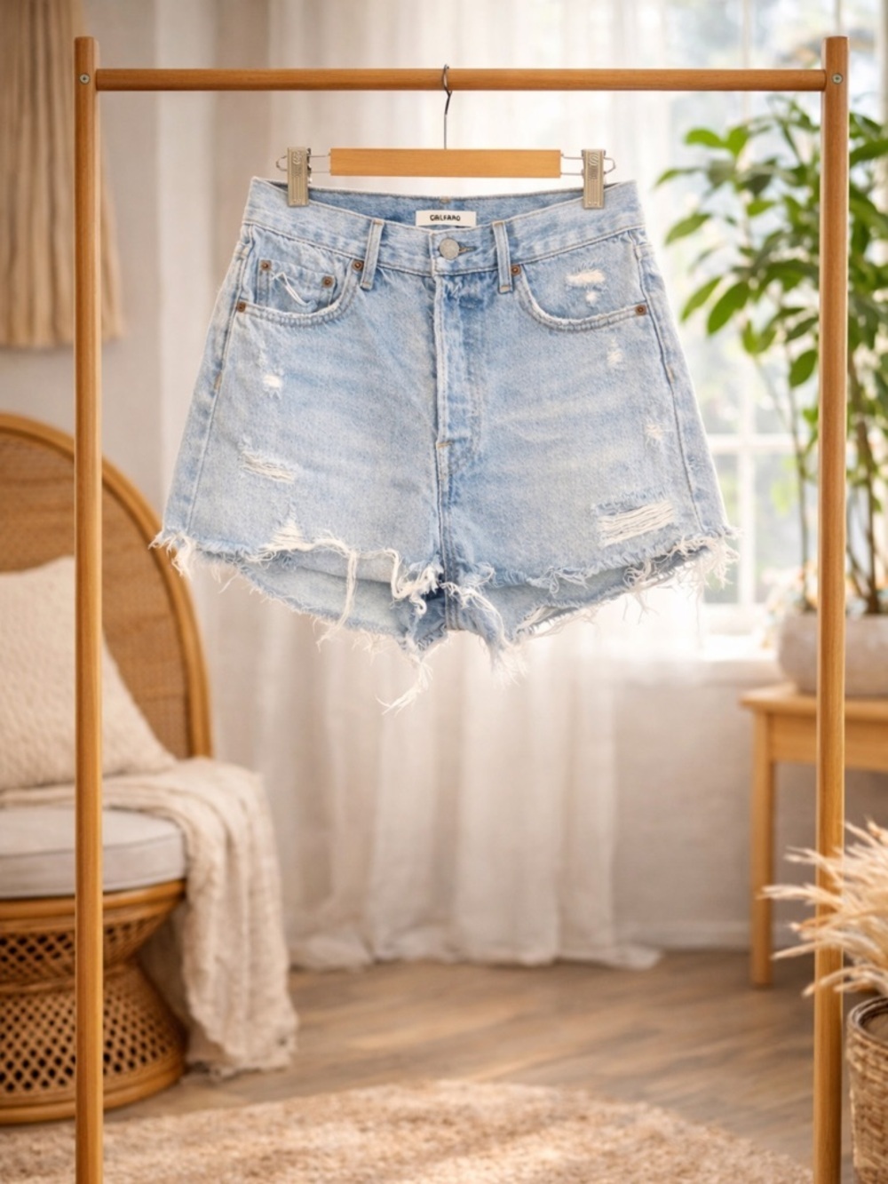 GRLFRND Kaia Cut Off Denim Shorts 26 Light Wash Distressed Raw Hem USA Jorts